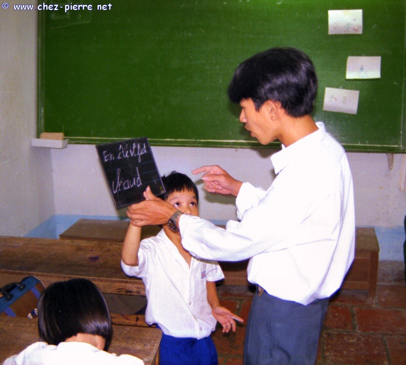 Pierre Au Vietnam Photos Dans Les Classes De Can Tho 2