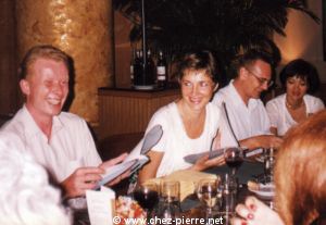 Moi, Marie-Anne, Hervé et sa femme à une petite fête...